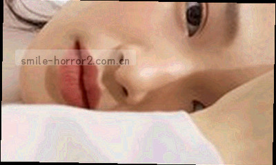 抽象几何图形，代表内容中心的分类目录结构